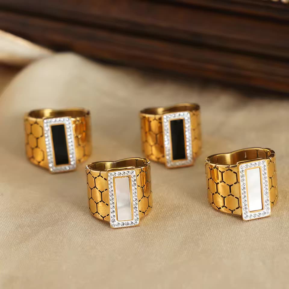 Luxury Gold Honeycomb Rectangle Stone Ring