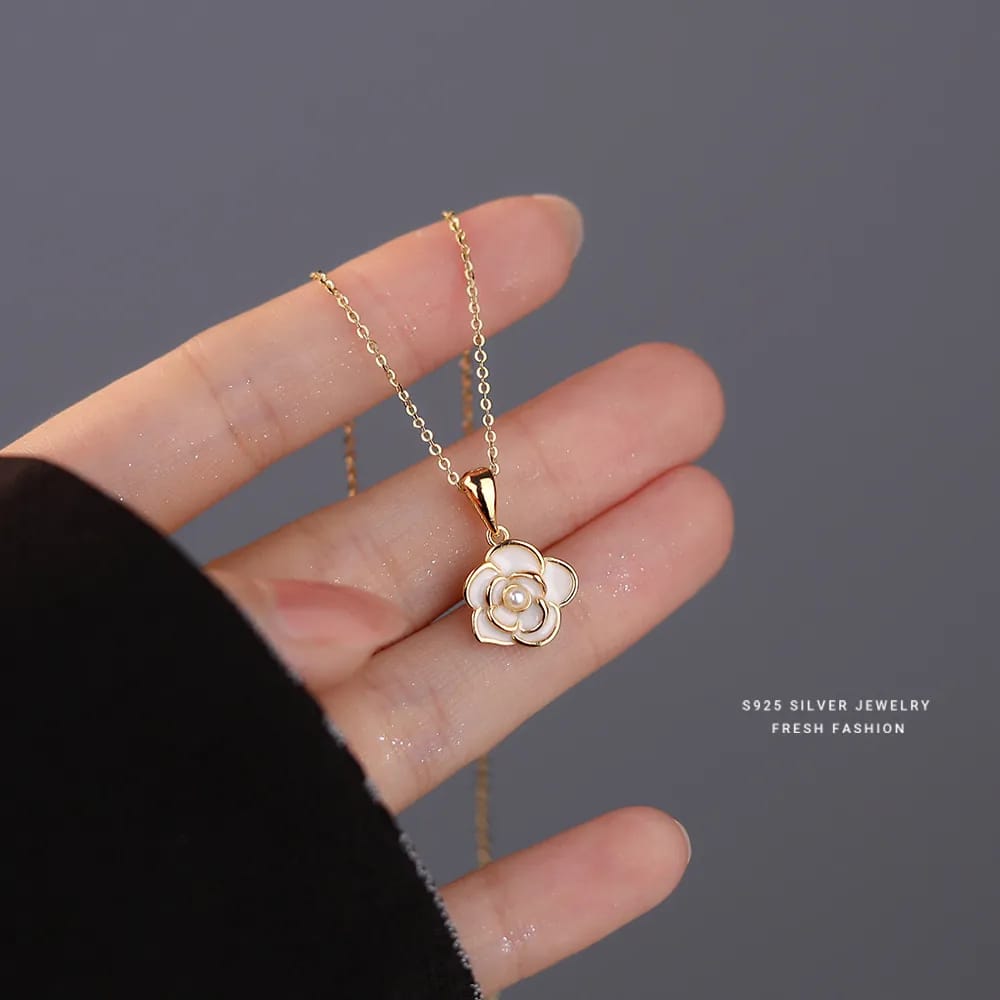 S925 Silver Camellia Pendant Necklace
